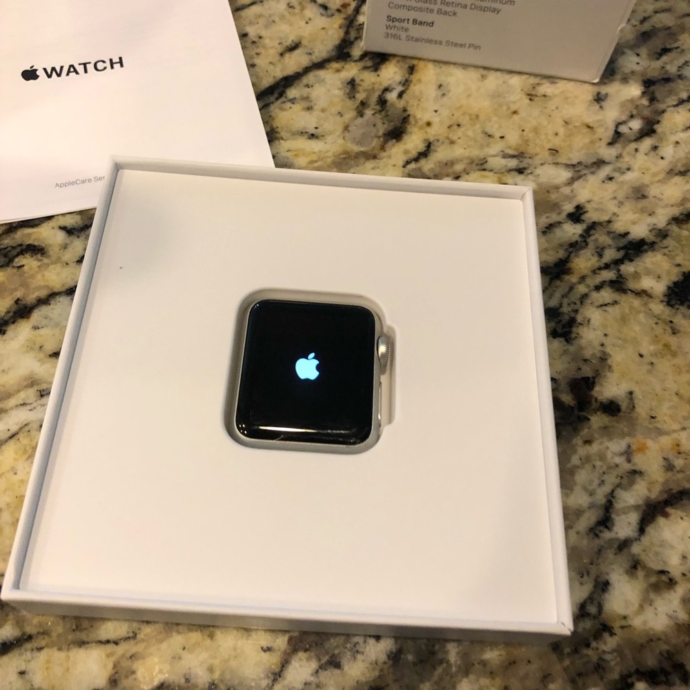 Apple Watch (Great Condition) - Please Read Below